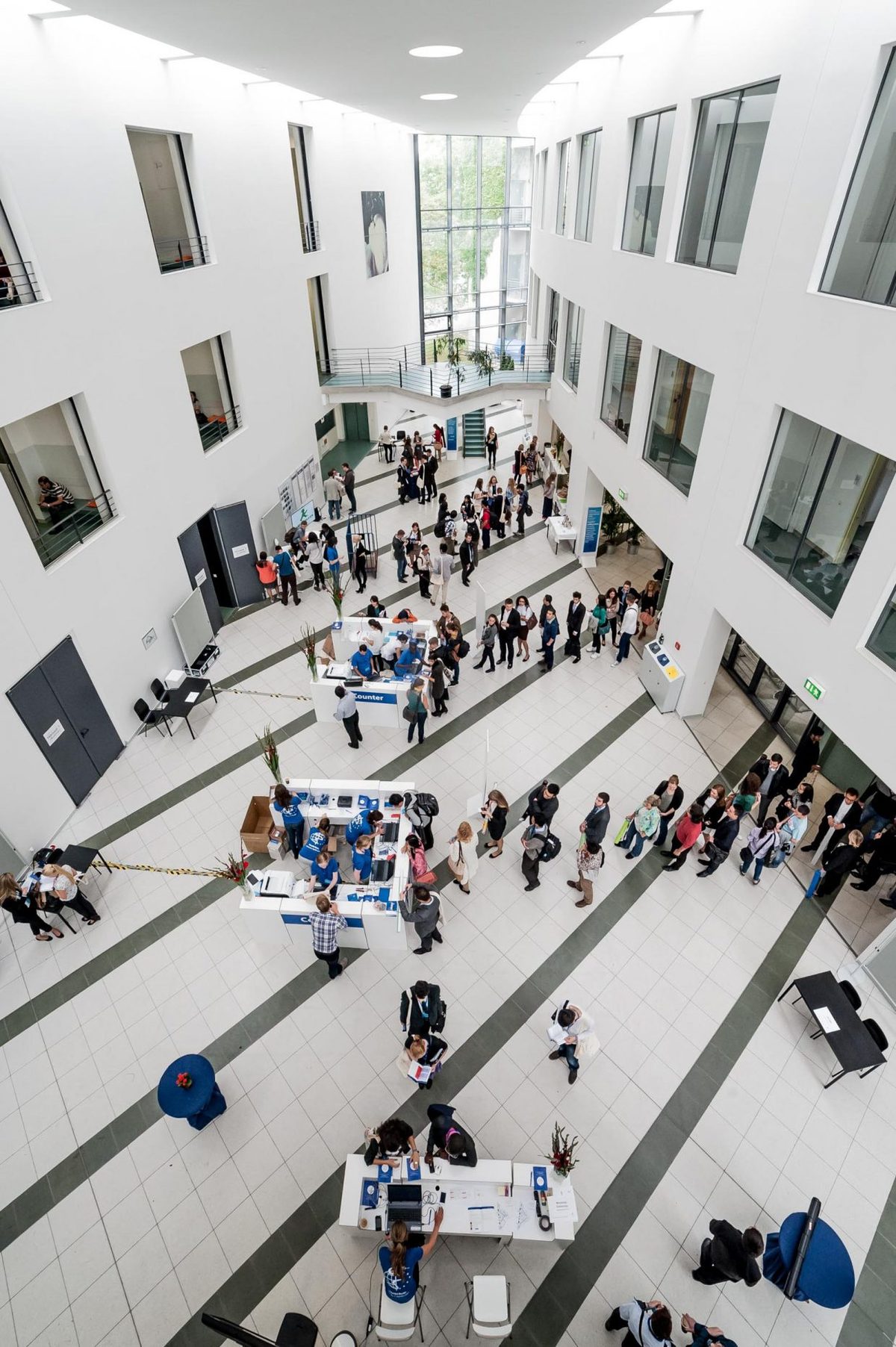 ESC-Charité Kongress · Networking am Empfang